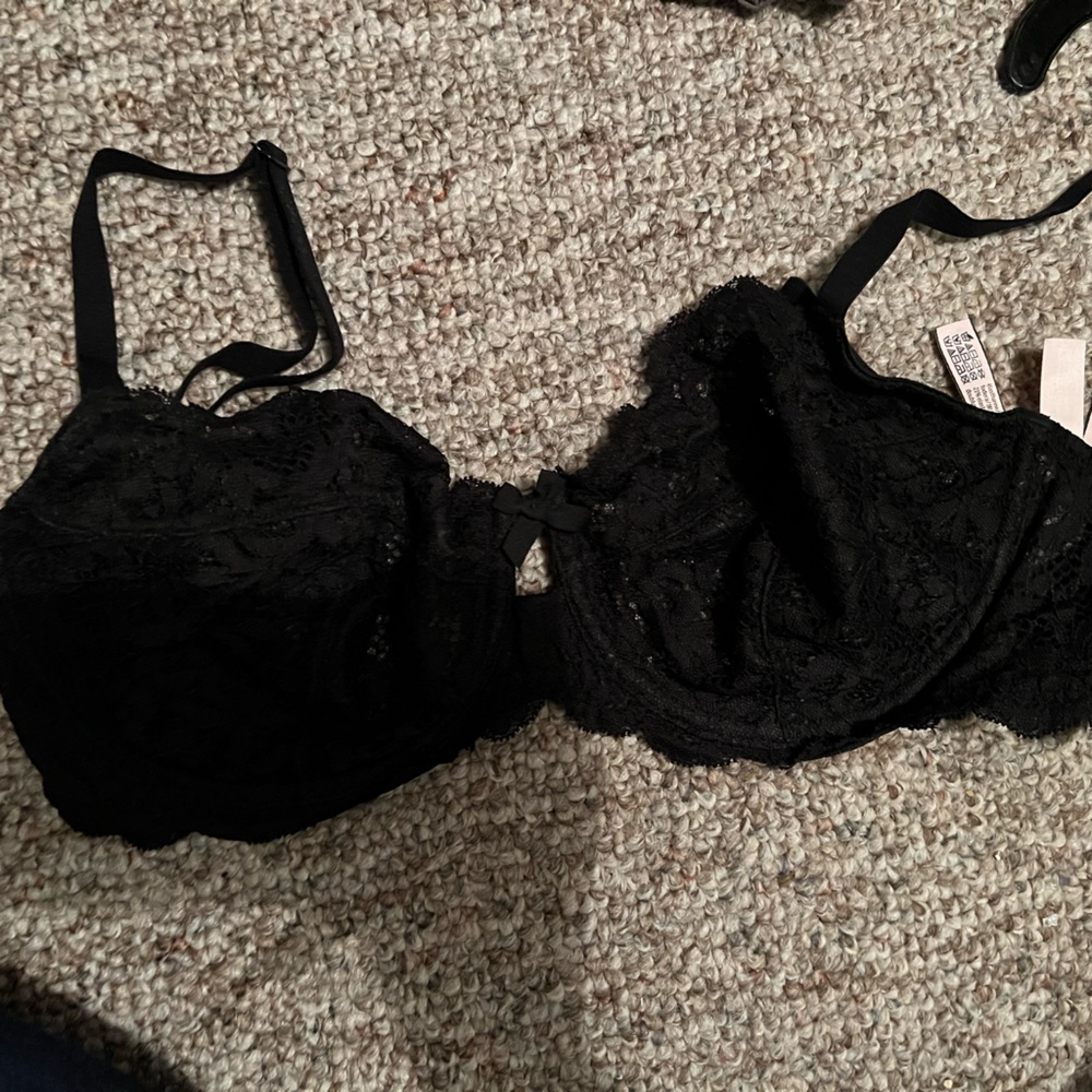 Victoria secrets unlined demi